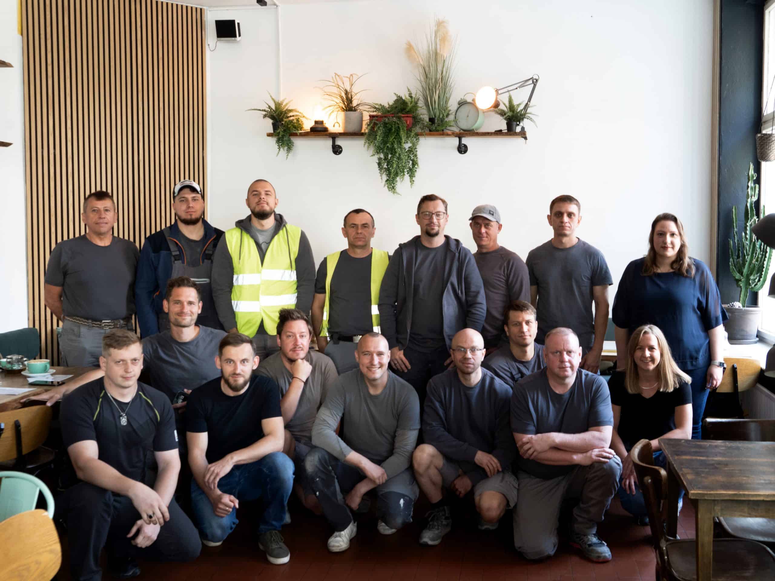 https://www.elpron.de/wp-content/uploads/2025/08/Elpron-Team-scaled.jpg